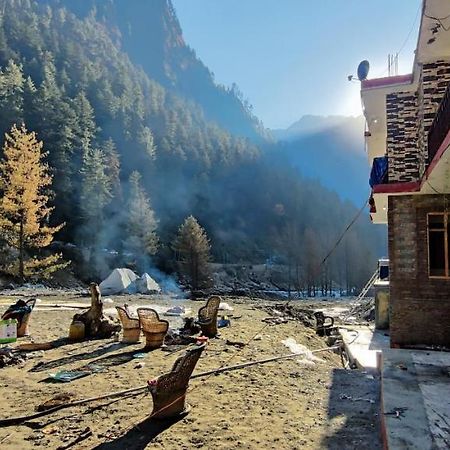 River Stone Cottages & Guest House Kasol Exteriör bild